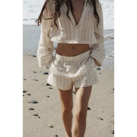 Zara Women’s Wrinkle Effect Striped Shorts Size Small Light Airy Bohocore - Picture 1 of 14